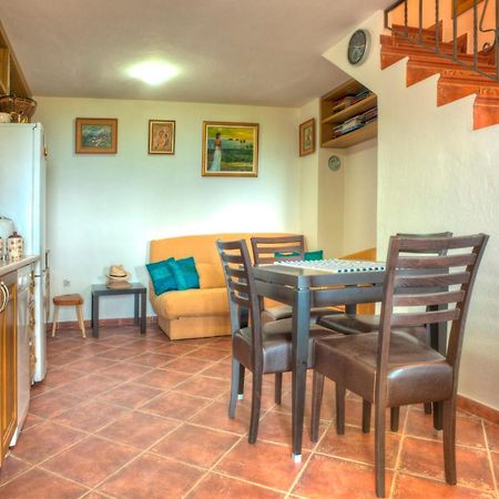 Holiday Home Neda สเวติ สเตฟาน ภายนอก รูปภาพ